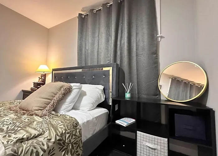 511) Cozy 3 Bedroom By Niagara Falls