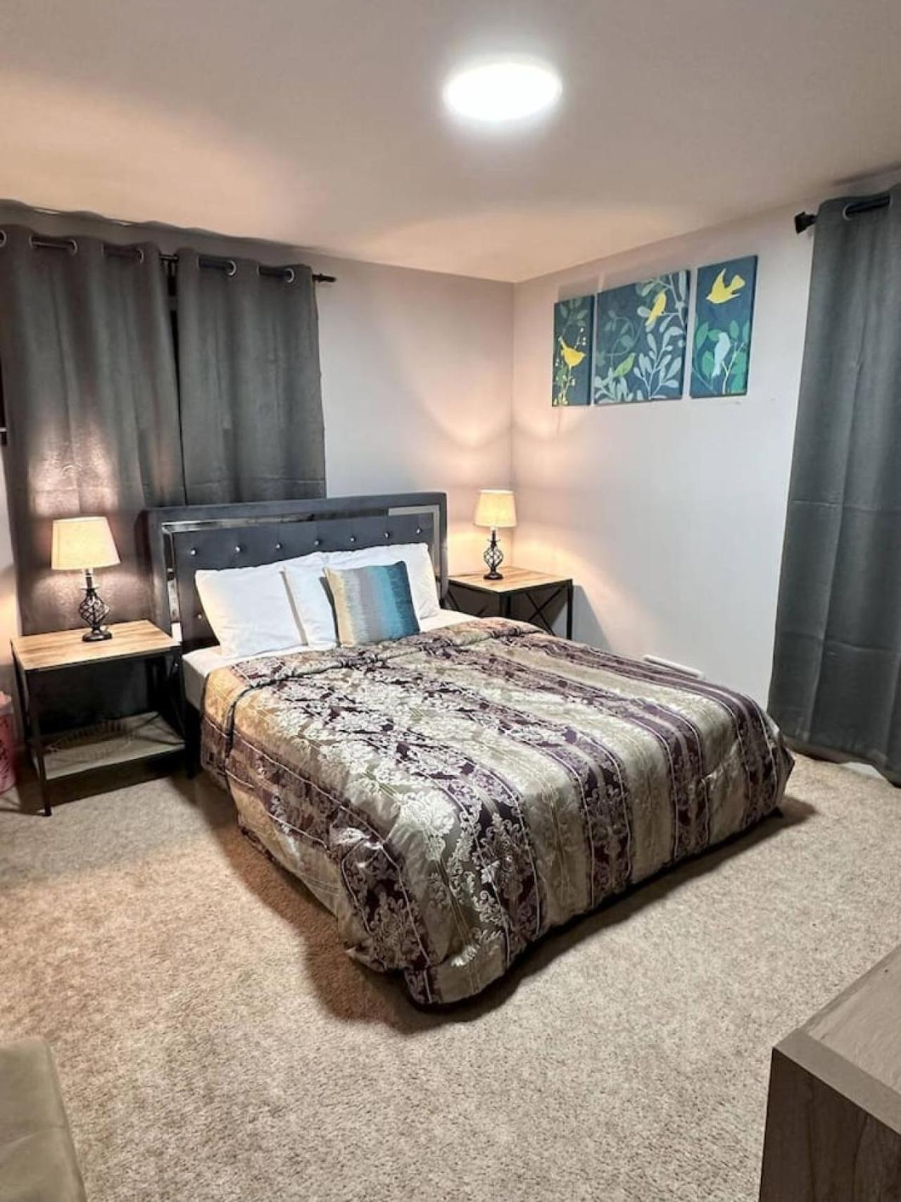 511) Cozy 3 Bedroom By Niagara Falls Holiday home