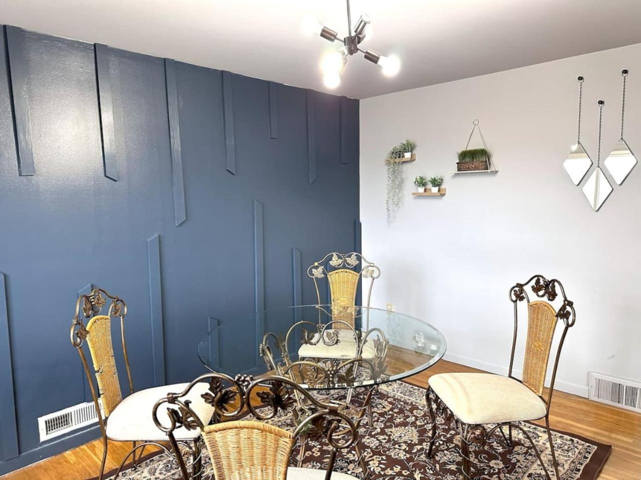 511) Cozy 3 Bedroom By Niagara Falls Buffalo