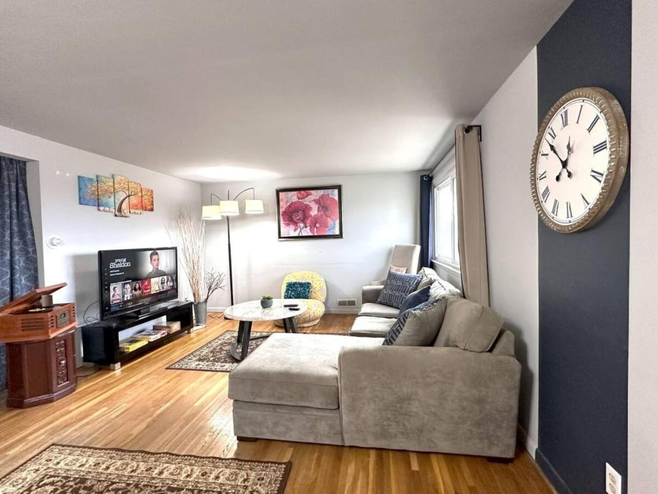 511) Cozy 3 Bedroom By Niagara Falls Holiday home Buffalo